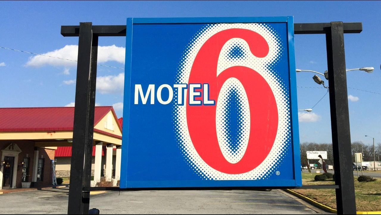 Motel 6 Logo - Motel 6 Cordele, Ga Hotel in Cordele GA ($42+) | Motel6.com