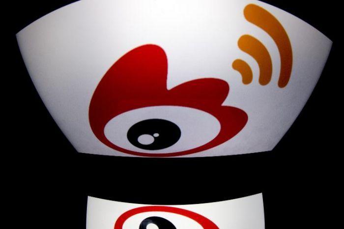 Weibo Logo - i24NEWS - China's Weibo backtracks on gay content ban