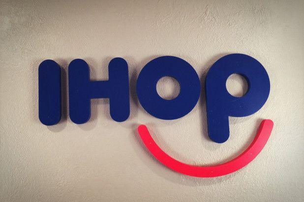 Ihop Logo - Now we know what the 'b' at IHOP was all about