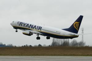 Airline with Gold Harp Logo - Ryanair has sights set on greater market share