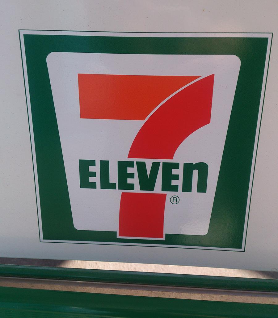 Eleven Letter Logo - All letters in the 7-Eleven logo are capitals except the last one ...