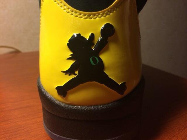 Yellow Jordan Logo - The New 'Oregon' Air Jordan 5 Features a JumpDuck Logo on the Heel ...