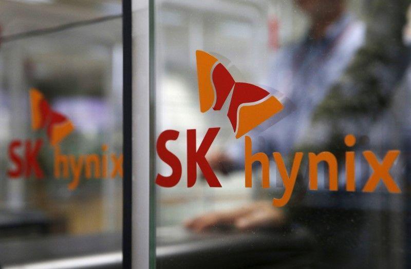 Hynix Logo - SK Hynix consortium bids over $9 billion for Toshiba chip unit ...