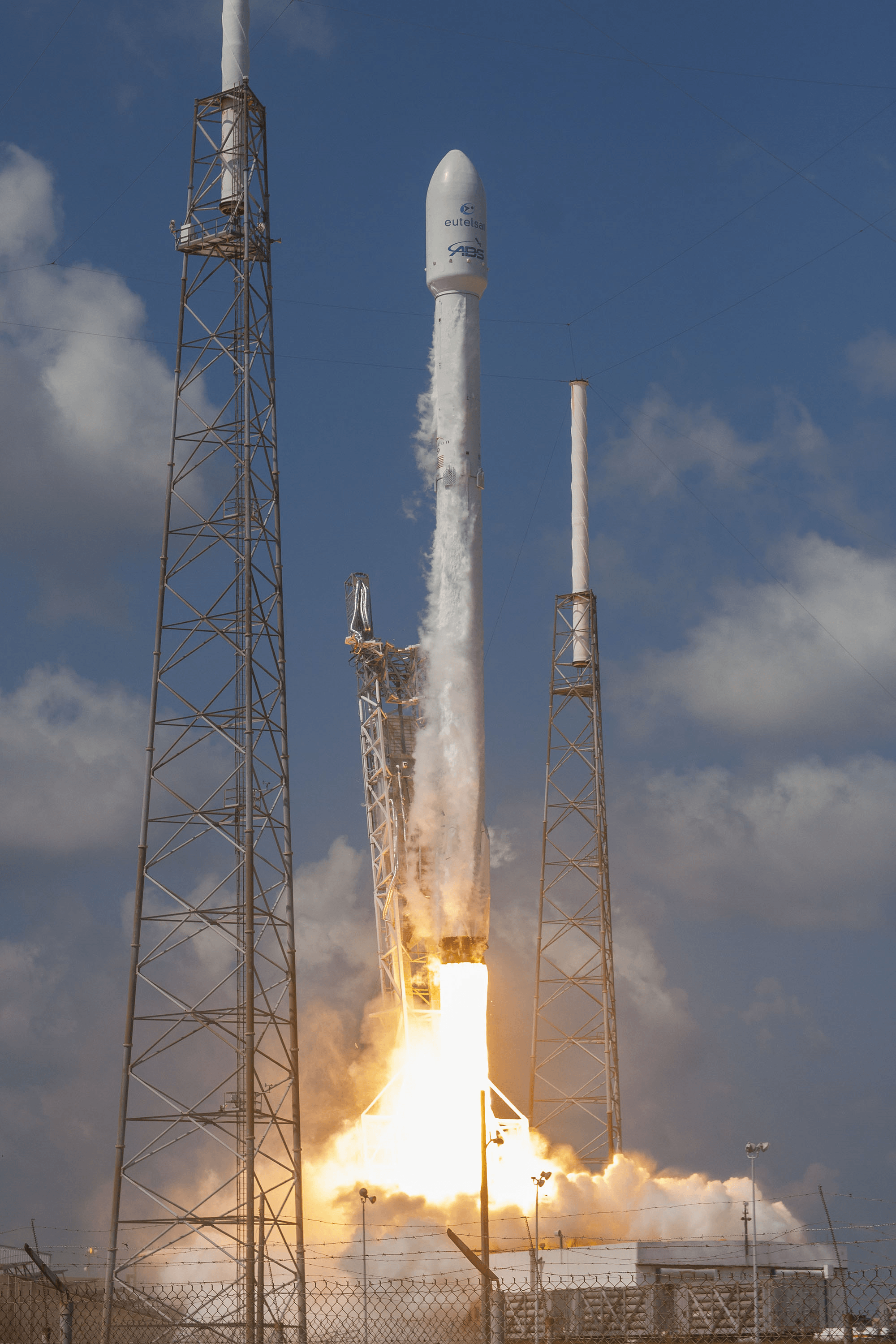 SpaceX Eutelsat 117 Mission Logo