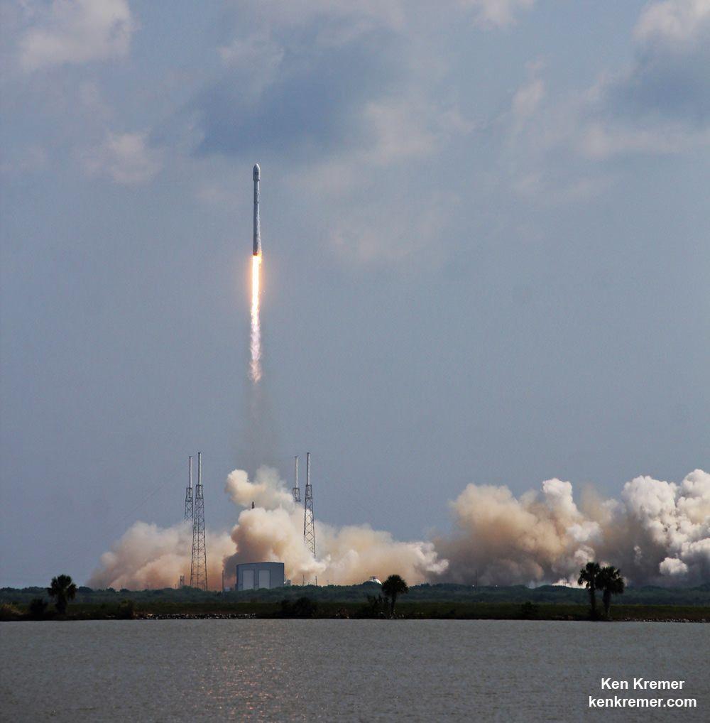 SpaceX Eutelsat 117 Mission Logo - EUTELSAT 117 West B Archives - Universe Today