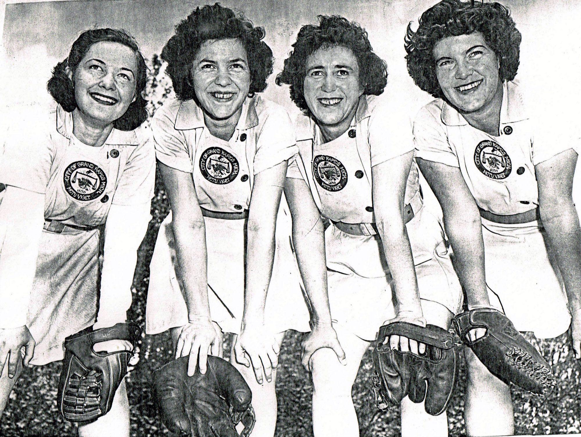 Milwaukee Chicks Logo - Grand Rapids Chicks 1949. Girls of Summer: In Their Own League