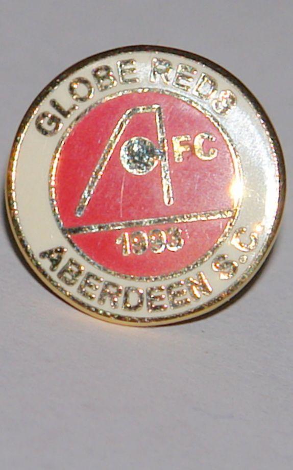 Globe with Red S Logo - Aberdeen fc globe reds badge white edging no 43 – Scottish Football ...