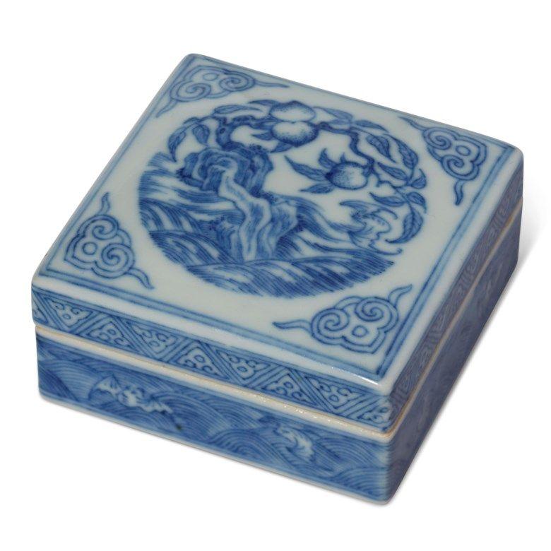 Blue and White Square w Logo - A BLUE AND WHITE SQUARE BOX AND COVER, 18TH-19TH CENTURY | Christie's