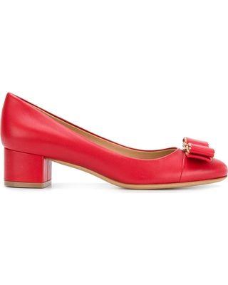 Red Heel Logo - New Deal Alert: Salvatore Ferragamo Elinda logo bow low-heel pumps - Red