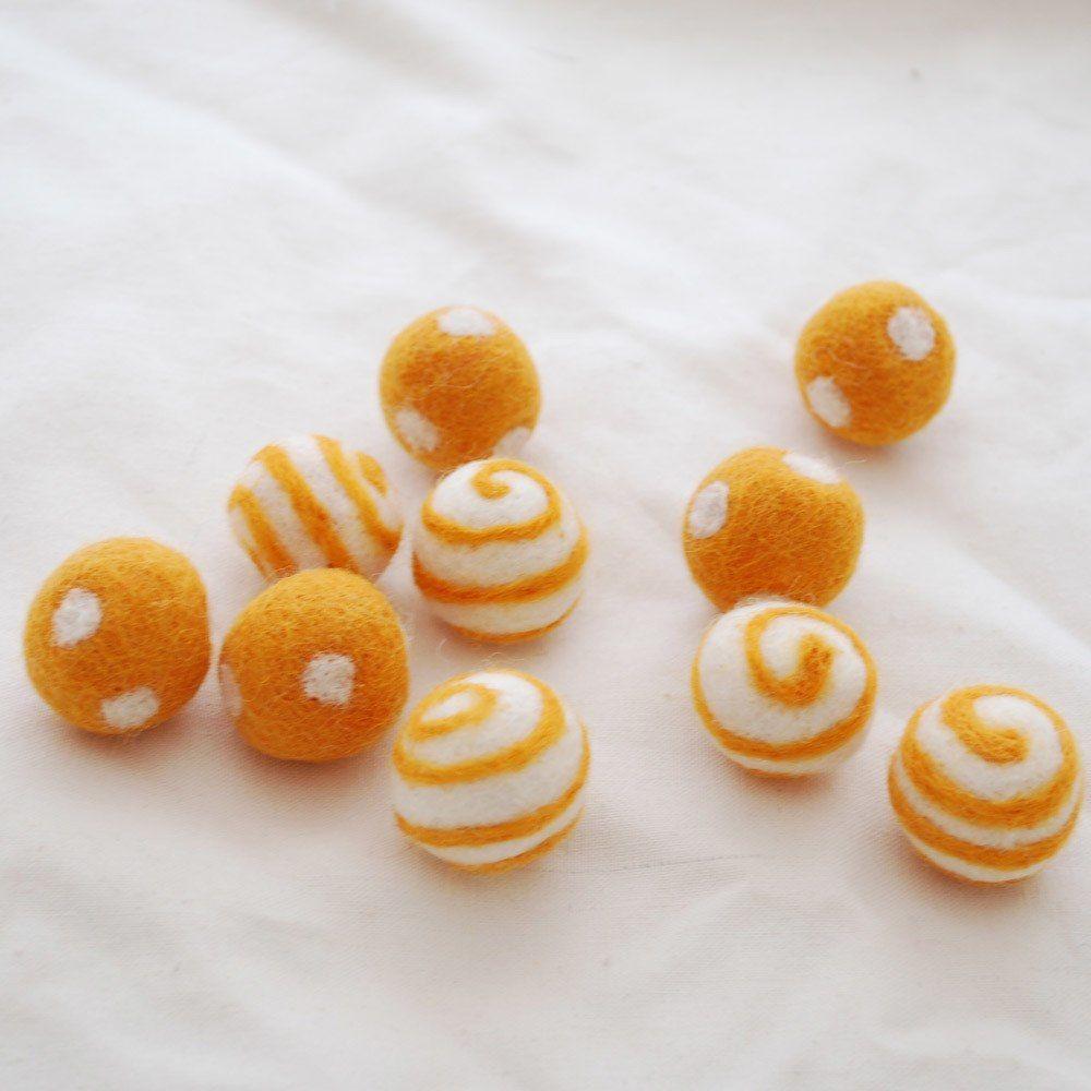 Swirling Orange Dots Logo - 100% Wool Felt Balls - Polka Dots & Swirl Felt Balls - 2.5cm - 10 ...