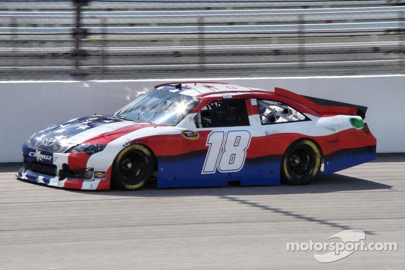 NASCAR Red White and Blue Logo - Kyle Busch - Red White & Blue! at Richmond II - NASCAR Cup Photos