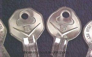 1966 Cadillac V Logo - 2 New V Crest Emblem Logo Key Blank Set Fit All Cadillac Caddy Locks ...