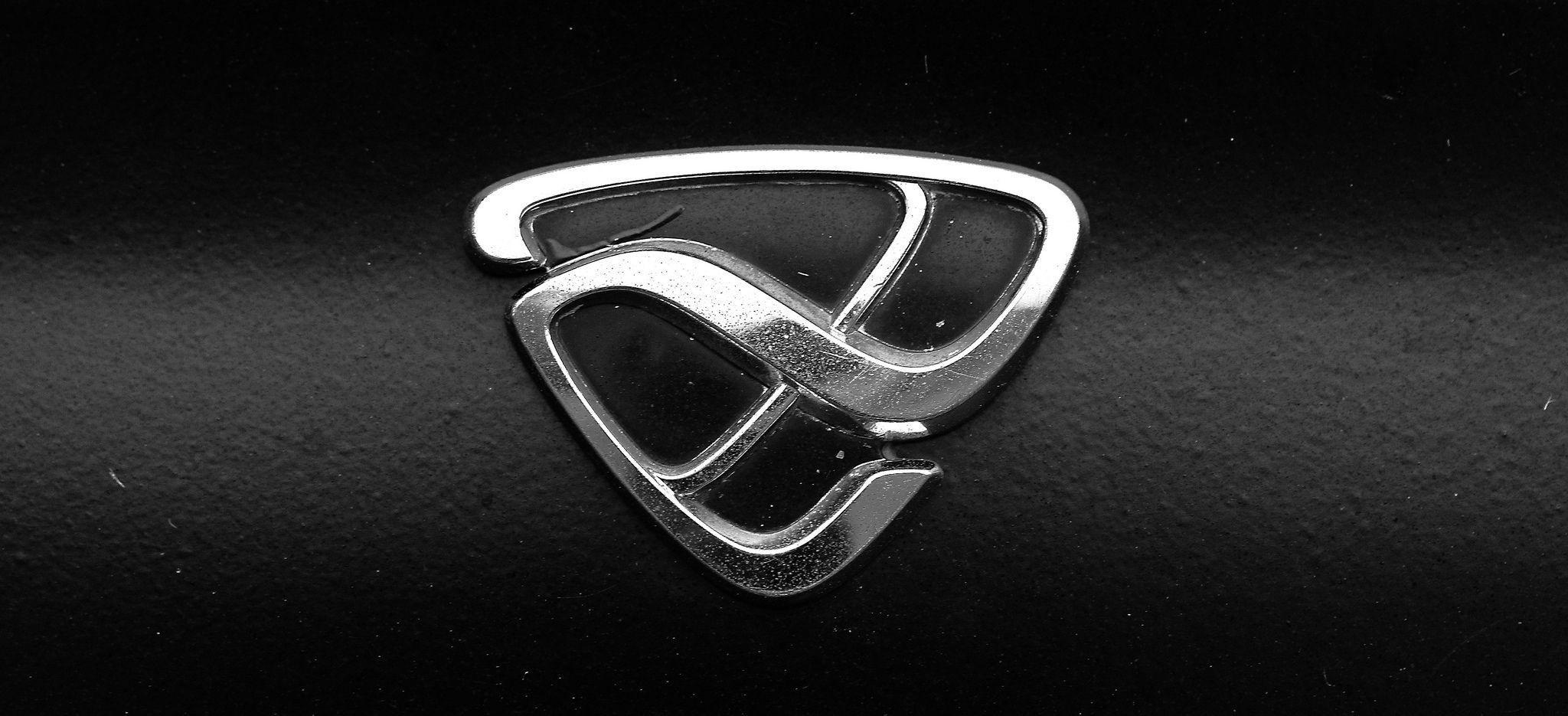 Mazda Efini Logo - Efini | This is a logo of one of Mazda's cars - Efini, intro… | Flickr