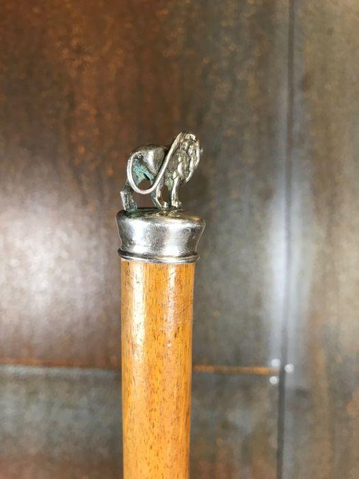 Walking Silver Lion Logo - Antique walking stick - with a silver lion on top - Circa 1900 ...