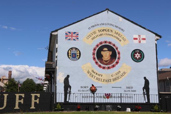 Famos Black Tree Logo - Belfast Murals - Picture of Paddy Campbell's Belfast Famous Black ...