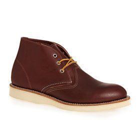 Footw a Wing Logo - Red Wing Footwear and Boots - Free Delivery Options Available