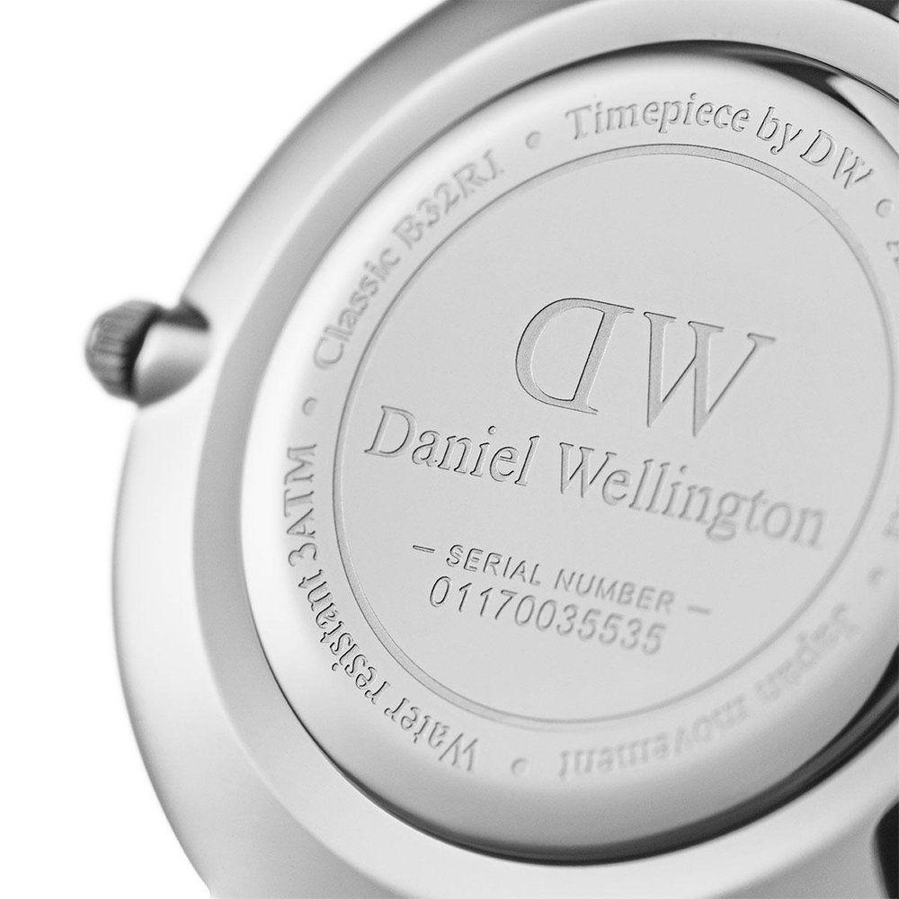 Daniel Wellington Logo - Womens watch - Classic Petite York Silver 32 mm (black) - Daniel ...