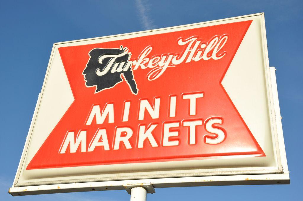 New Turkey Hill Logo - old-school Turkey Hill sign | I hadn't seen these in YEARS! … | Flickr