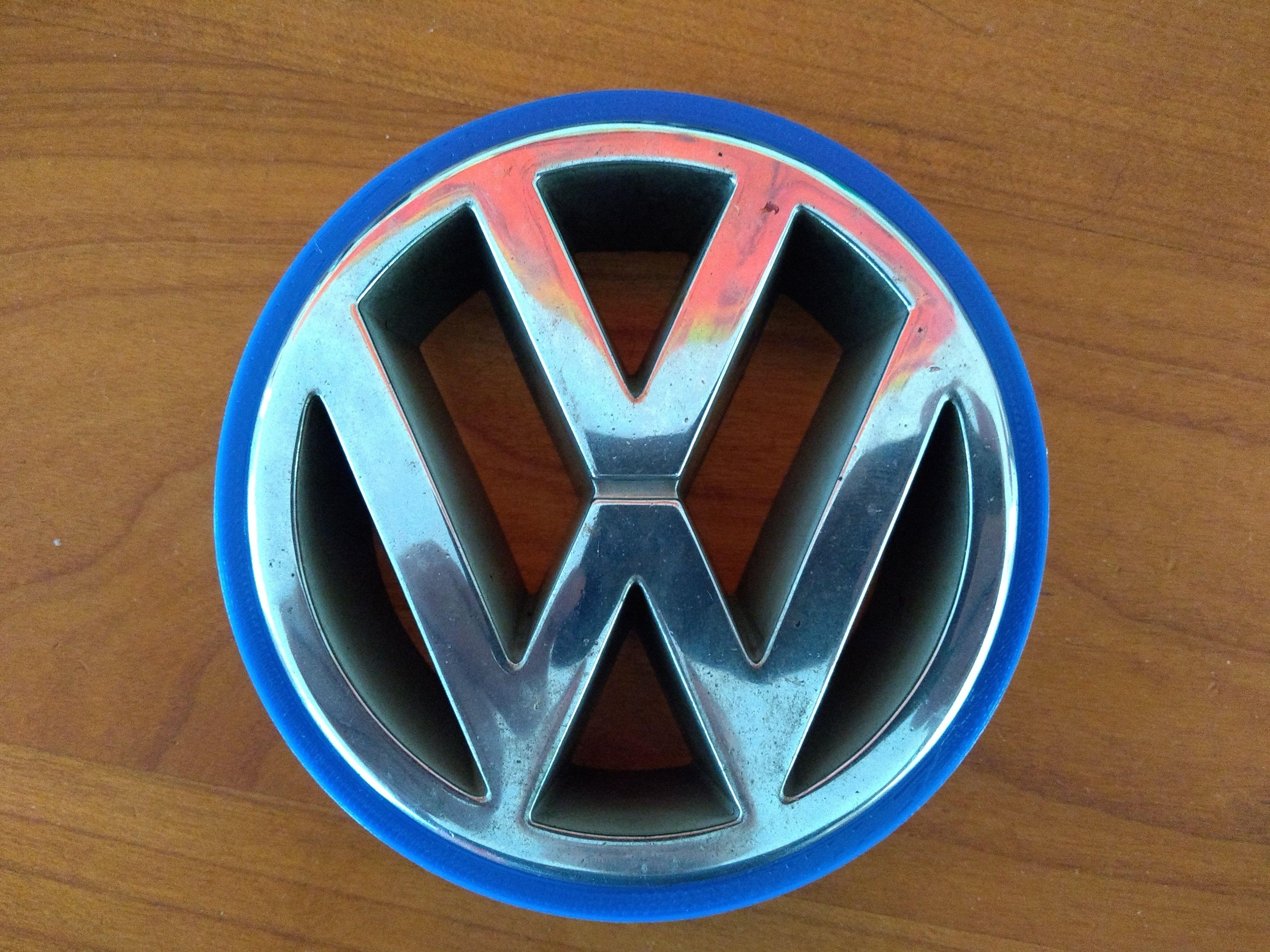 VW Grill Logo - VW Corrado front grill logo / batch by hendrik6073 - Thingiverse