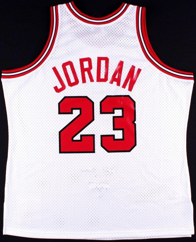 Jordan Jersey 23 Logo - michael jordan jersey