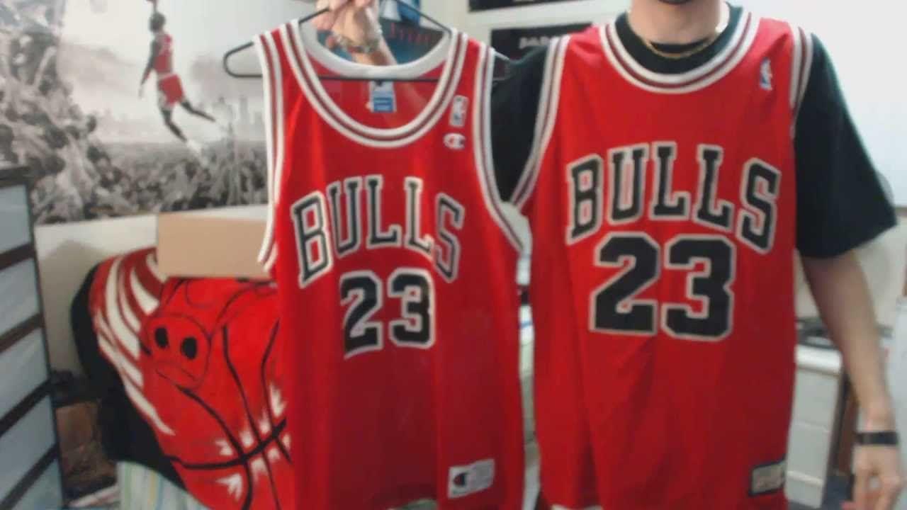 Jordan Jersey 23 Logo - Unboxing: Michael Jordan Red Chicago Bulls Hardwood Classics Jersey