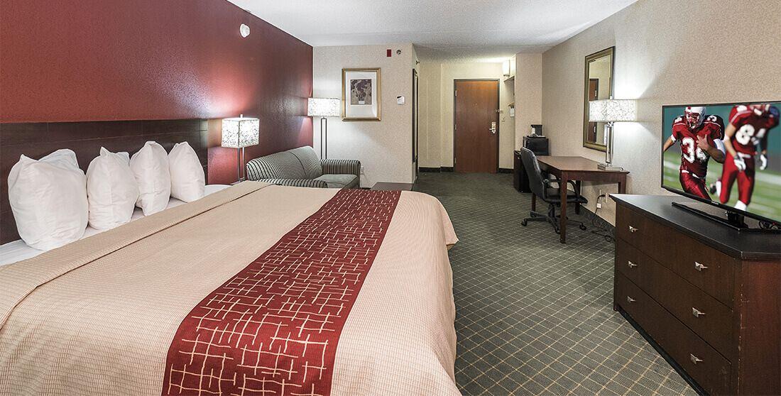 Red Roof Inn New Logo - Cheap, Pet Friendly Hotels in New Britain, CT | Red Roof Inn