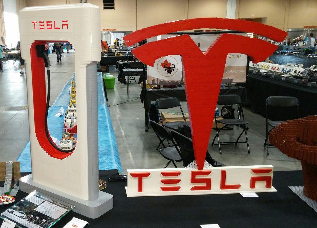 Tesla Supercharger Logo - LEGO Tesla Supercharger & Logo