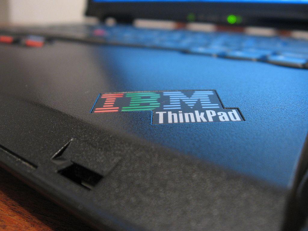 IBM ThinkPad Logo - IBM Thinkpad Logo close up | Testing the macro on the thinkp… | Flickr