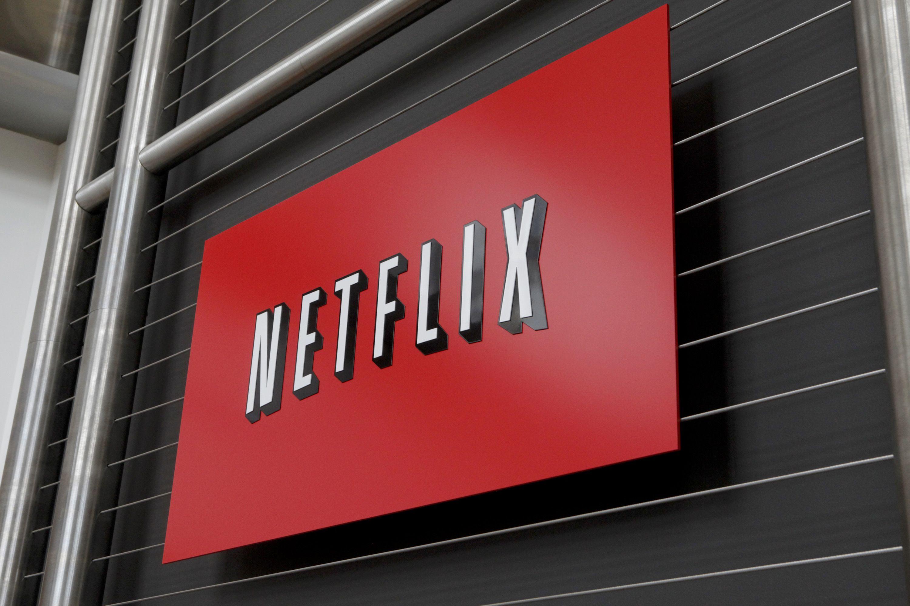 First Netflix Logo - Netflix Allows Unlimited Maternity, Paternity Leave For First Year ...