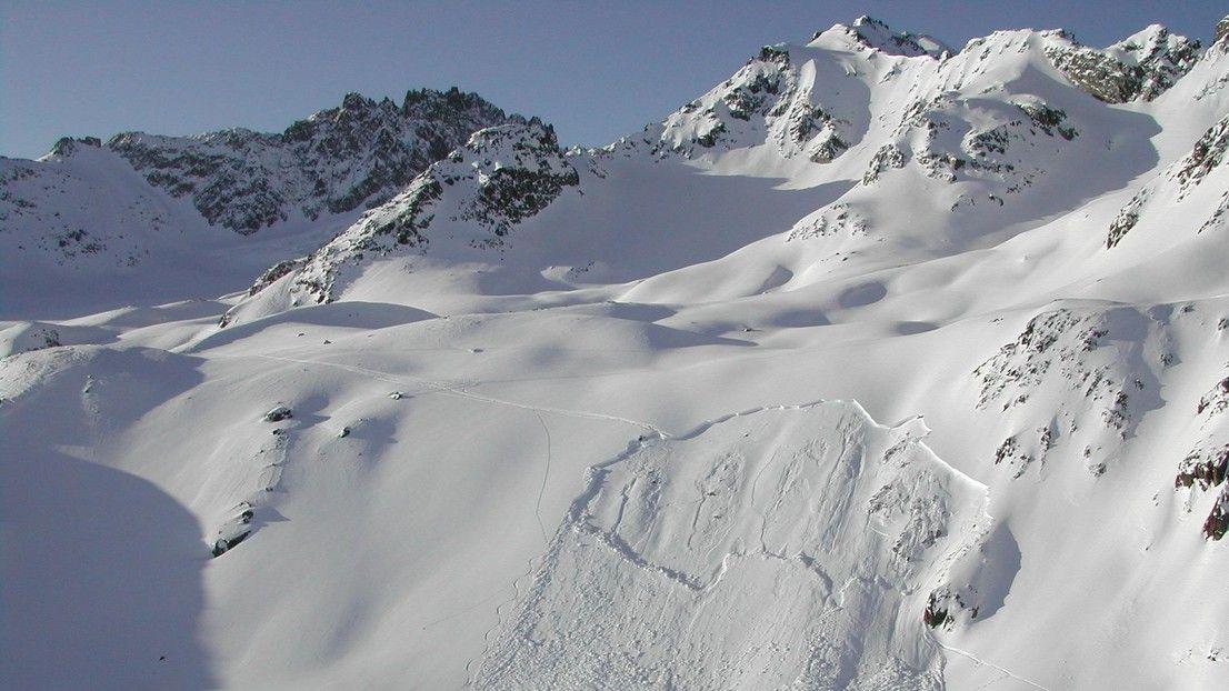 Snow Avalanche Logo - Towards better forecasts of slab avalanches