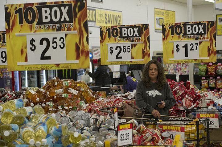 10 Box Grocery Store Logo - Harps unit bets on savings seekers