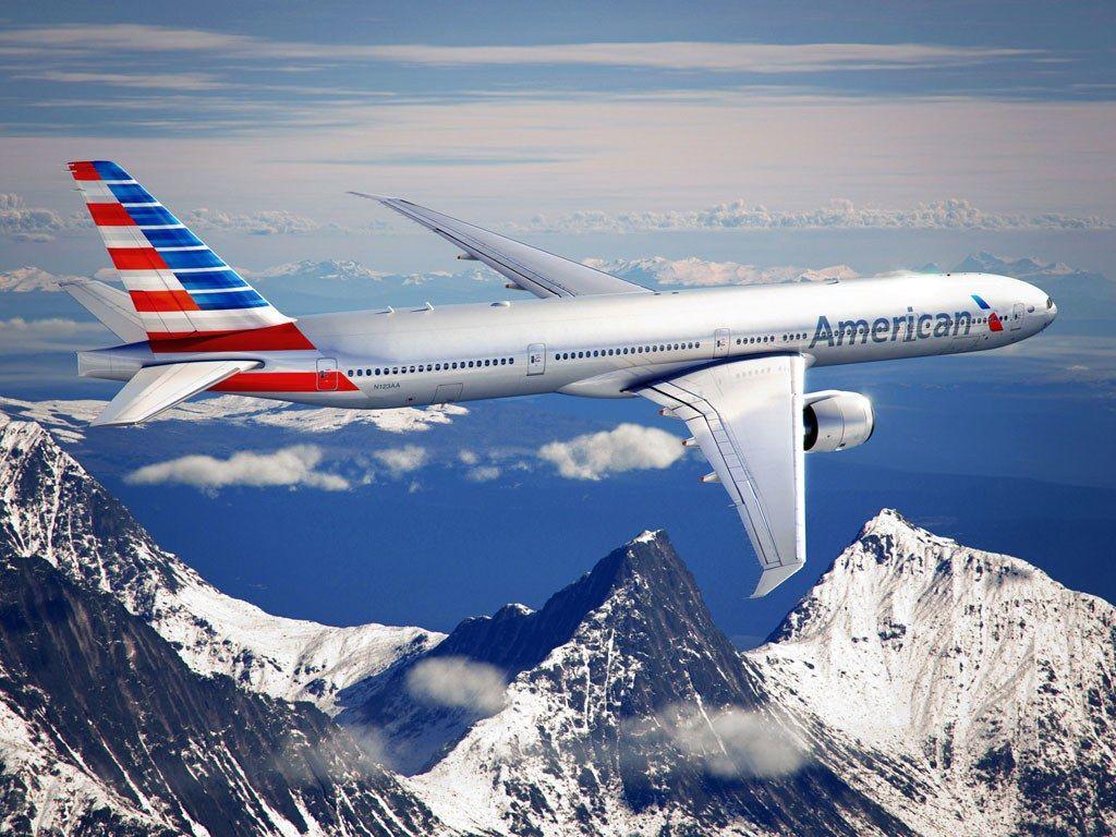 AA Airlines Logo - Why Is American Airlines Changing Its Stripes? - Condé Nast Traveler