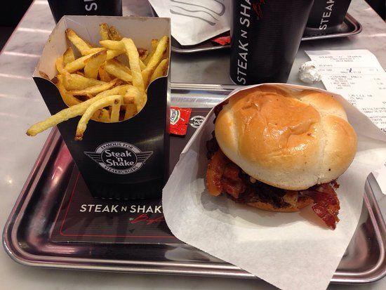 Steak 'N Shake Signature Logo - Hamburguesa West BBQ of Steak 'n Shake Madrid, Madrid