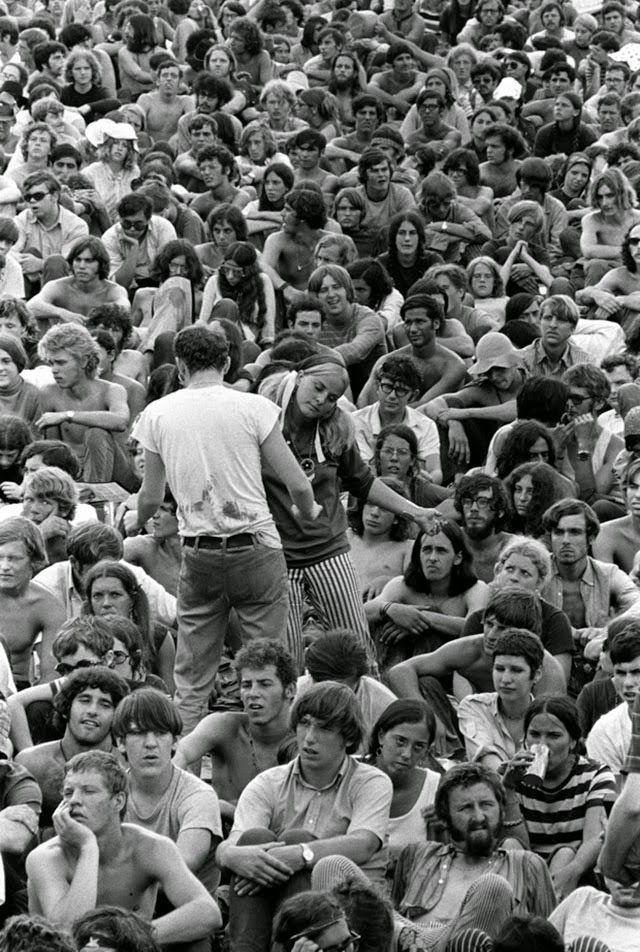 Black and White Woodstock Logo - vintage everyday: 20 Unseen Black and White Photographs of the 1969 ...