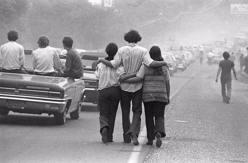 Black and White Woodstock Logo - Rare and Amazing Black and White Photographs of the 1969