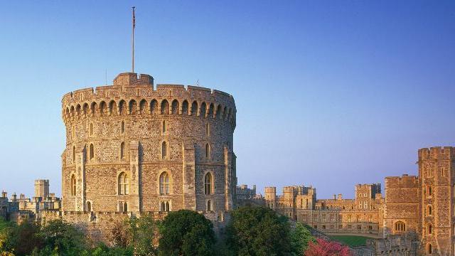 Windsor Palace Logo - Windsor Castle - Historic Site & House - visitlondon.com