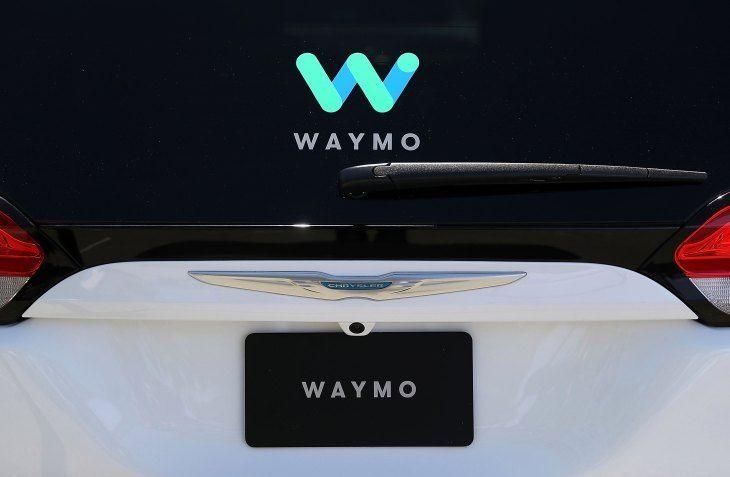 GM Cruise Logo - Alphabet's Waymo hires Netflix, GM Cruise vet - FANDOMFARE GAMING