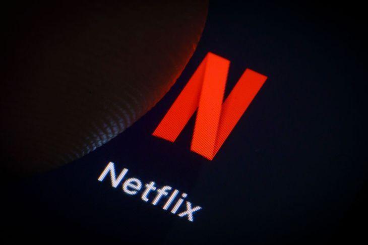 Small Netflix Letter Logo - Comcast will start bundling Netflix into its cable subscriptions ...