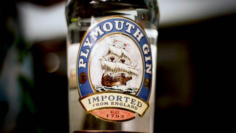 Plymouth Gin Logo - Plymouth Gin Original Strength: review, price, botanicals and ...