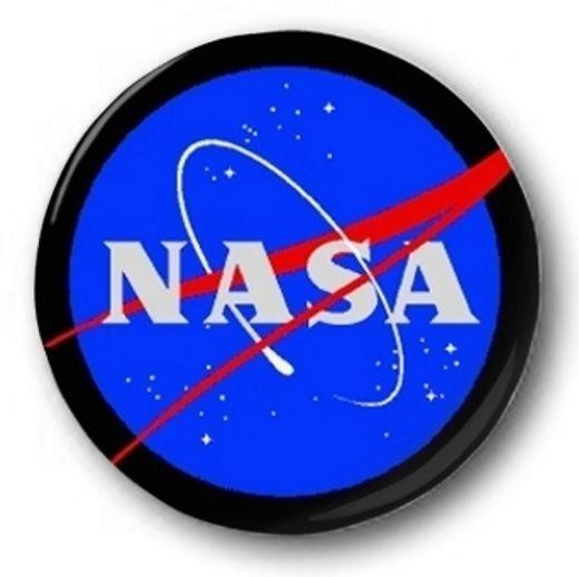 NASA Shuttle Logo - NASA LOGO - 1 inch / 25mm Button Badge - Space Apollo Moon ...