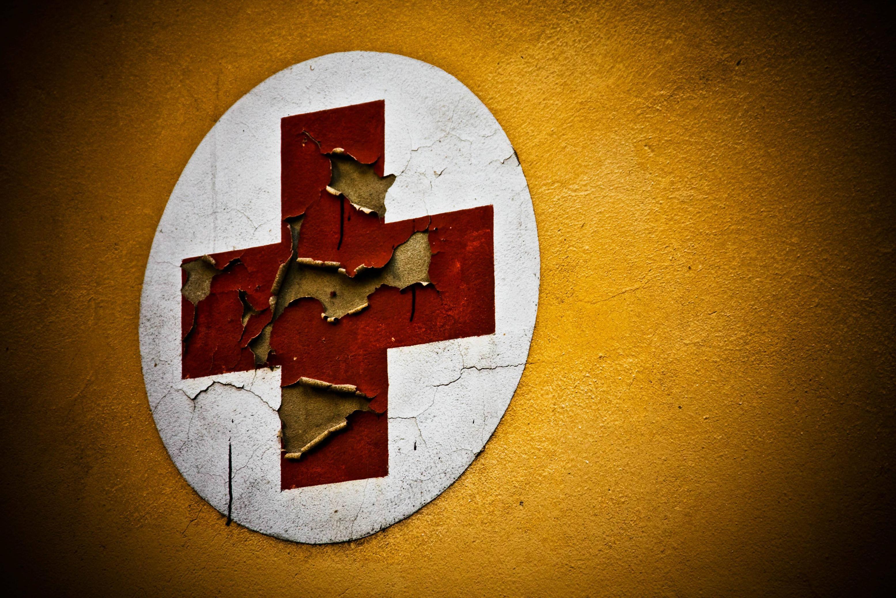 Old Red Cross Logo - Nonprofit Crisis Communications: What The American Red Cross Should