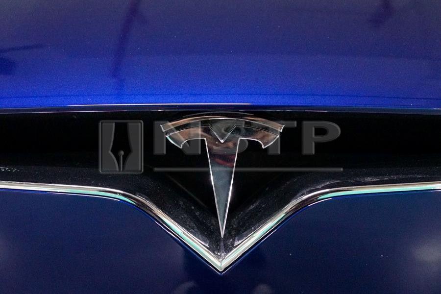 2017 Tesla Logo - Tesla must defend lawsuit alleging abuse of foreign workers | New ...