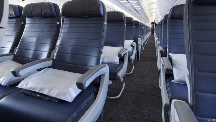 United Economy Seat Logo - United Airlines goes wide in new Boeing 767 economy seating ...