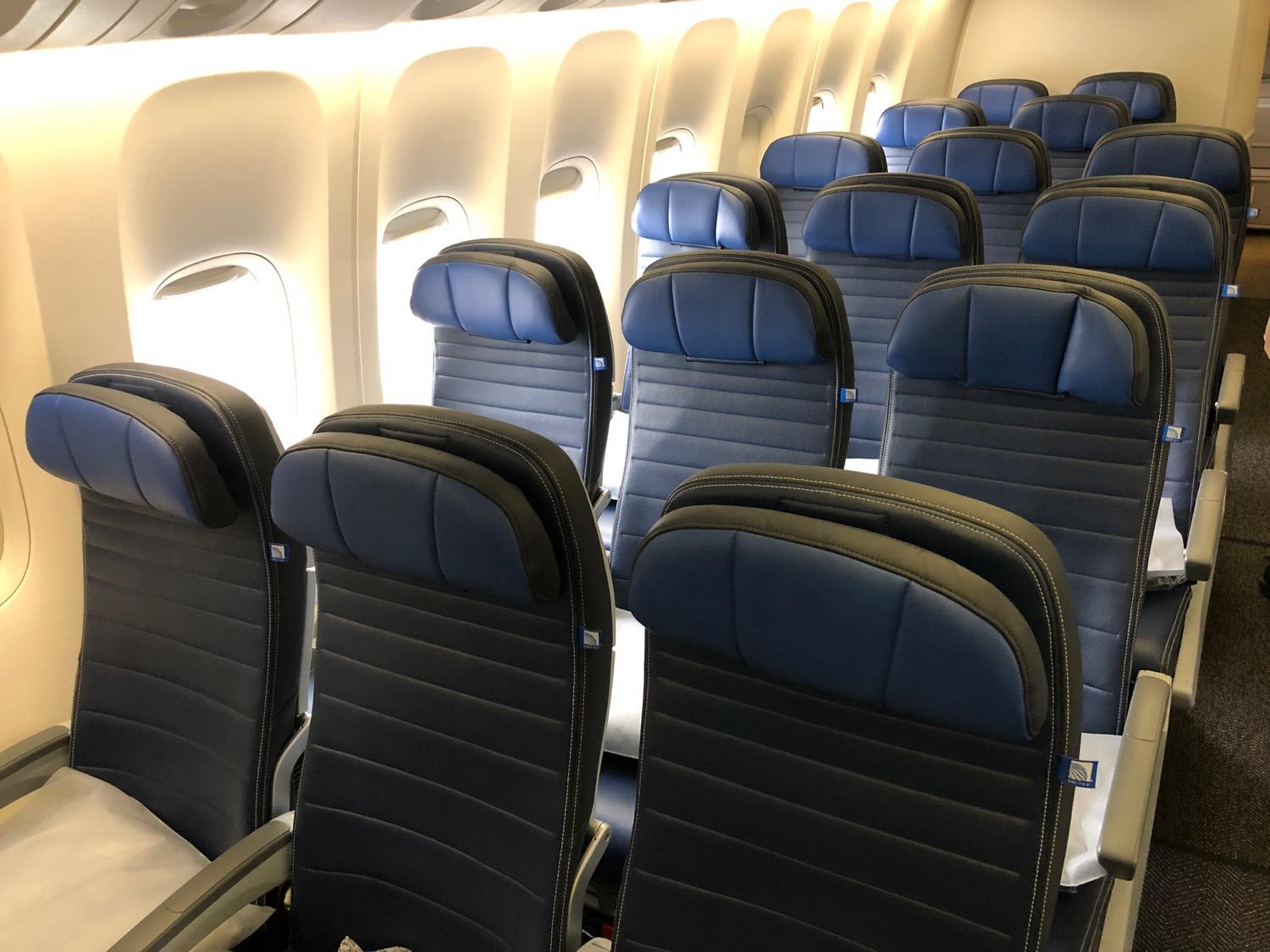 United Economy Seat Logo - Review: United 777 300ER Economy Class Frankfurt To San Francisco