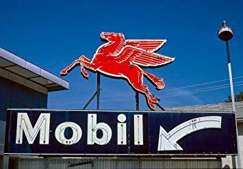 Mobil Flying Red Horse Logo - Amazon.com: Roadside America Photo Collection | 1980 Mobil Flying ...