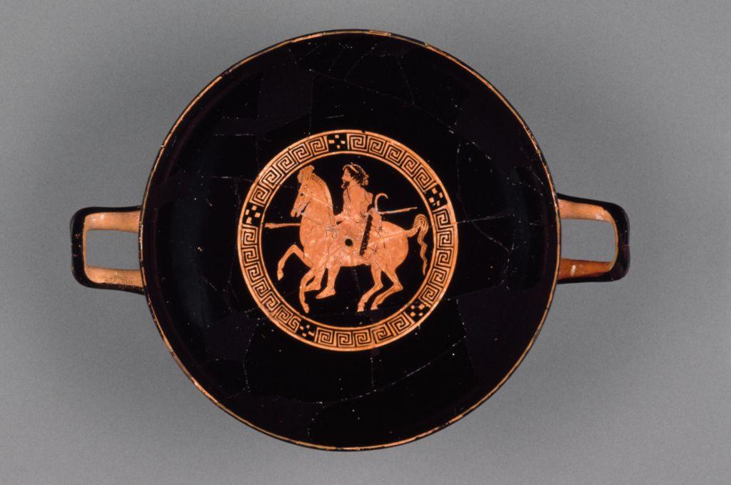 Greek Red Circle Logo - Attic Red Figure Cup (Type B?) (Getty Museum)
