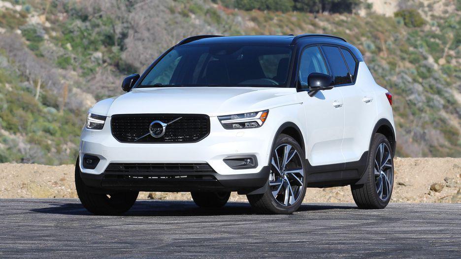 2019 Volvo Logo - 2019 Volvo XC40 R-Design has black exterior accents and lava on the ...