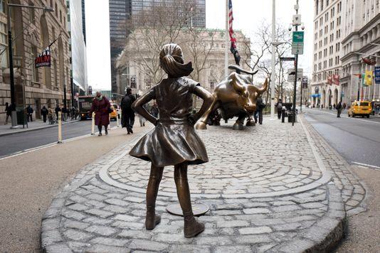 Charging Bull Logo - Fearless Girl' no longer staring down 'Charging Bull' on Wall Street