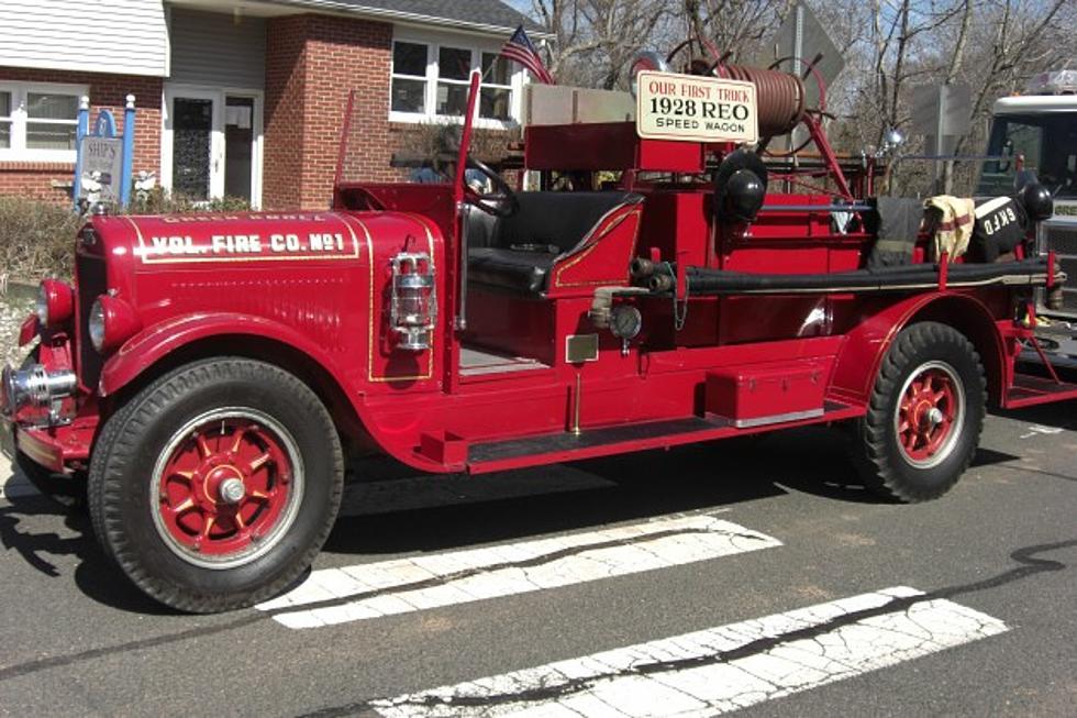 REO Speedwagon Car Logo - REO Speedwagon the Firetruck & the Band [PHOTOS, VIDEO]