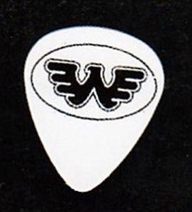 Waylon Jennings Logo - WAYLON JENNINGS LOGO NOVELTY GUITAR PICKS SET OF 4